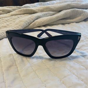 Tom Ford Sunglasses Celina style